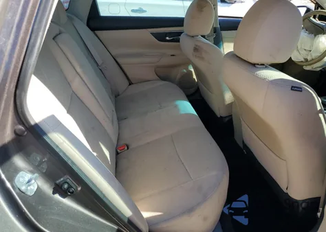 2015 Nissan Altima 2.5 from USA, damaged, VIN 1N4AL3AP2FC284561